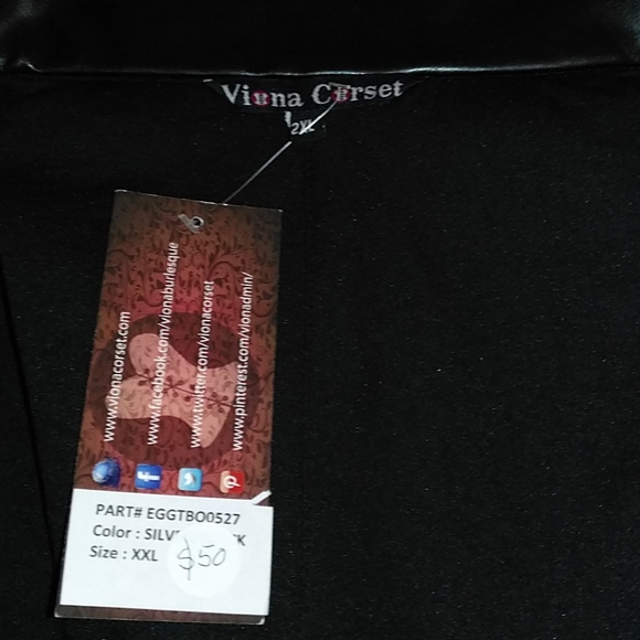 Vest - Picture 4 of 4